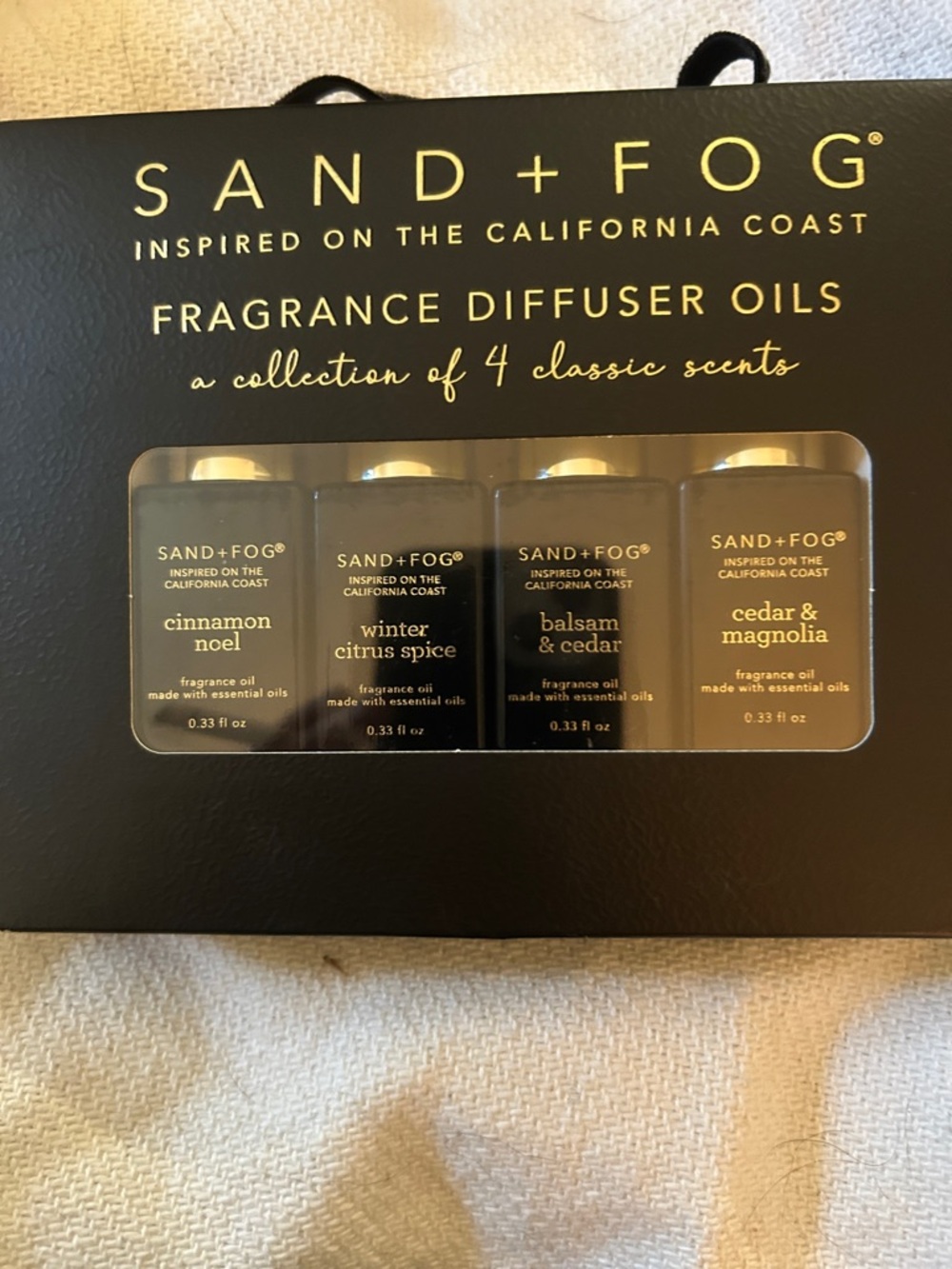 SAND+FOG Fragrance Diffuser Oils Set - Black & Gold Packaging